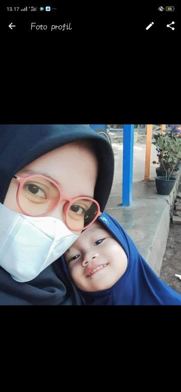 Sofia Khoirunisa profile icon