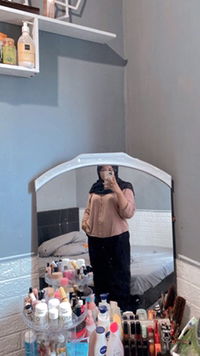 Elsa Suryana Fitri profile icon