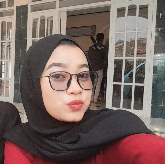 momsss ikha profile icon