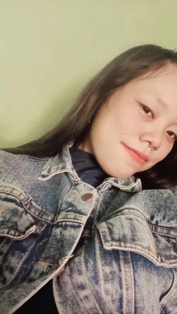 Ika Triantari profile icon