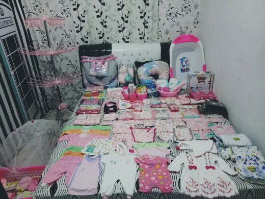 Perlengkapan Bayi Baru Lahir Perempuan (HPL Desember 2019)