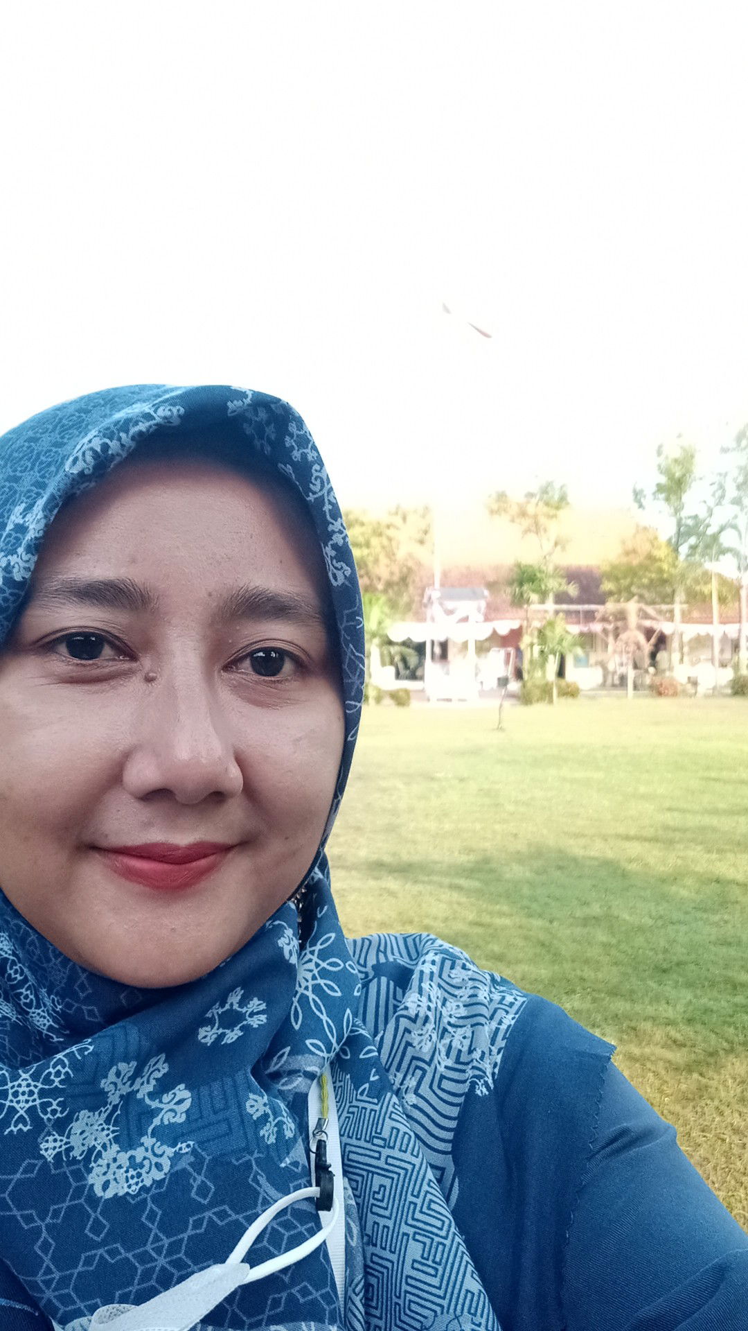 Reni Diah Setiowati profile icon