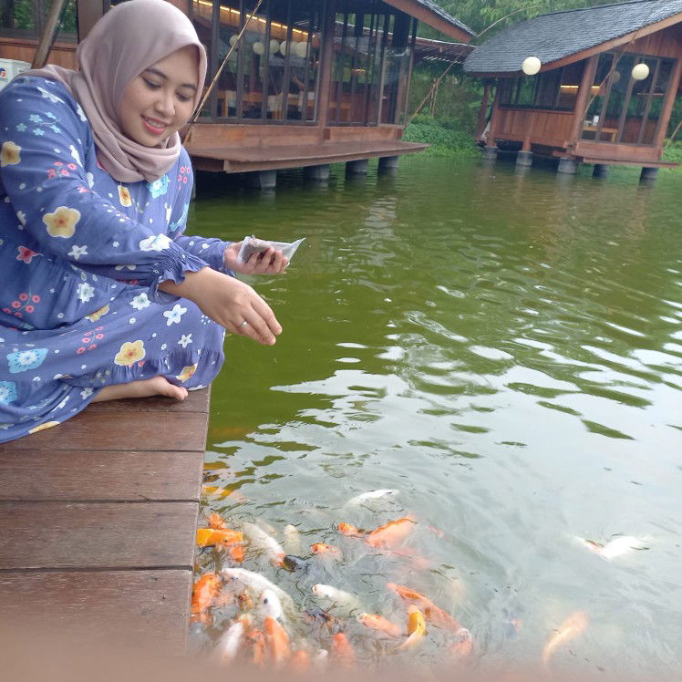 Uswah Hanif Hasanah profile icon