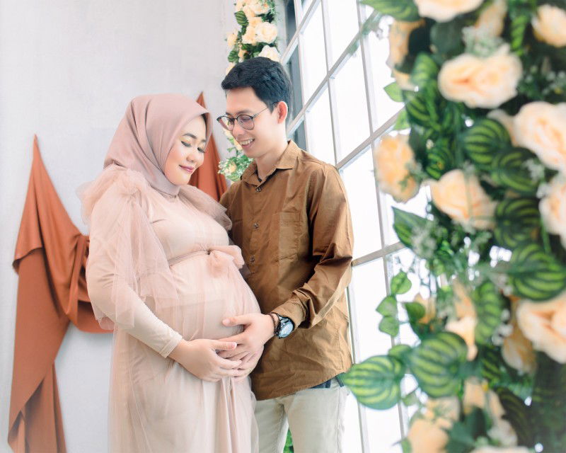 mira santi profile icon