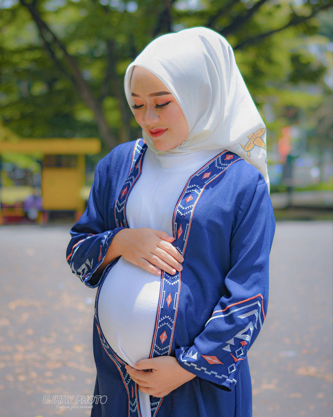 Reni Nurhalisah profile icon