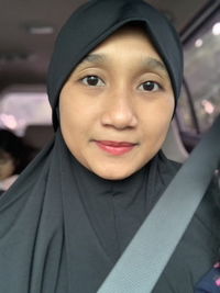 Yeni Farida profile icon