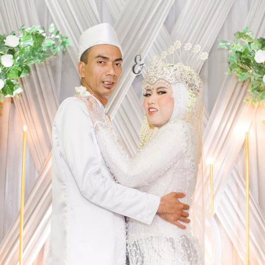 Fitri susanti profile icon