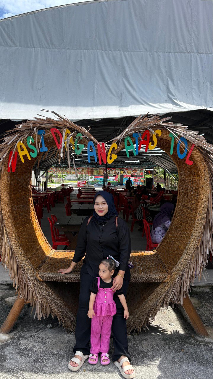 Nurul Atirah profile icon