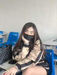 พลอย ลี่. profile icon