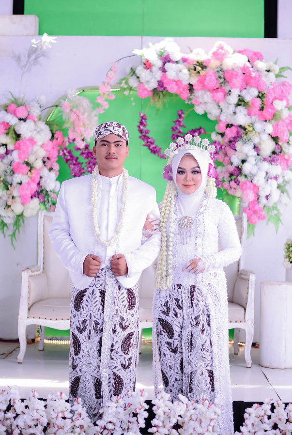 Ririn Nur fadillah profile icon