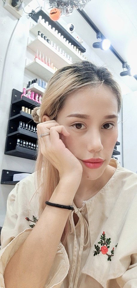 Nasa Laddawong profile icon