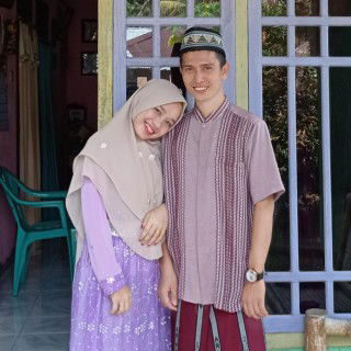 Erviana Morenza profile icon