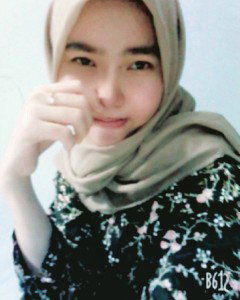 Khanza Humaira profile icon