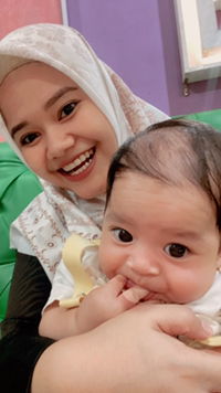 Novia Safira profile icon