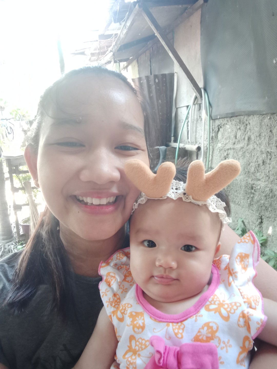 leonalee roma profile icon