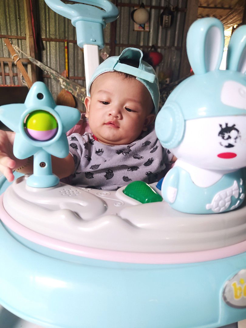 HUYỀN HUYỀN profile icon