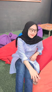 Hofifah Indar Parawangsa profile icon