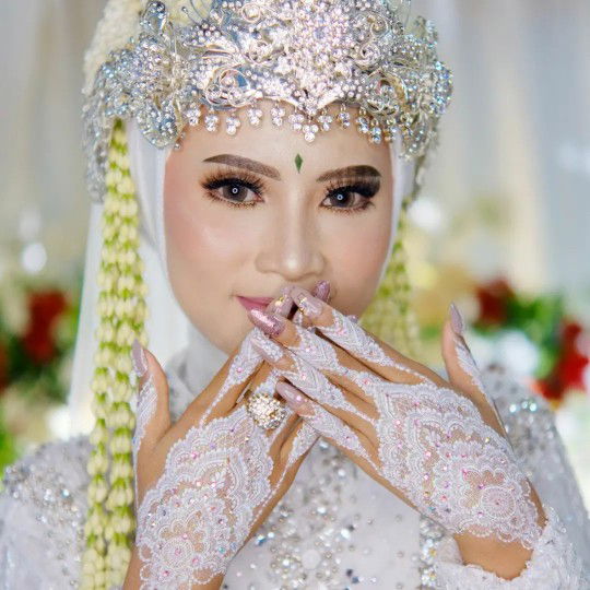 silvia ramadhaniyanti profile icon