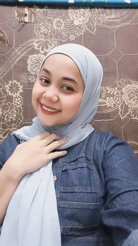 Eka Trisnani profile icon