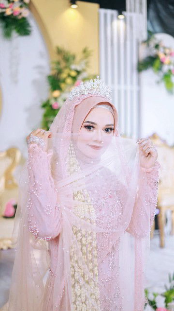 Lidya Wati profile icon