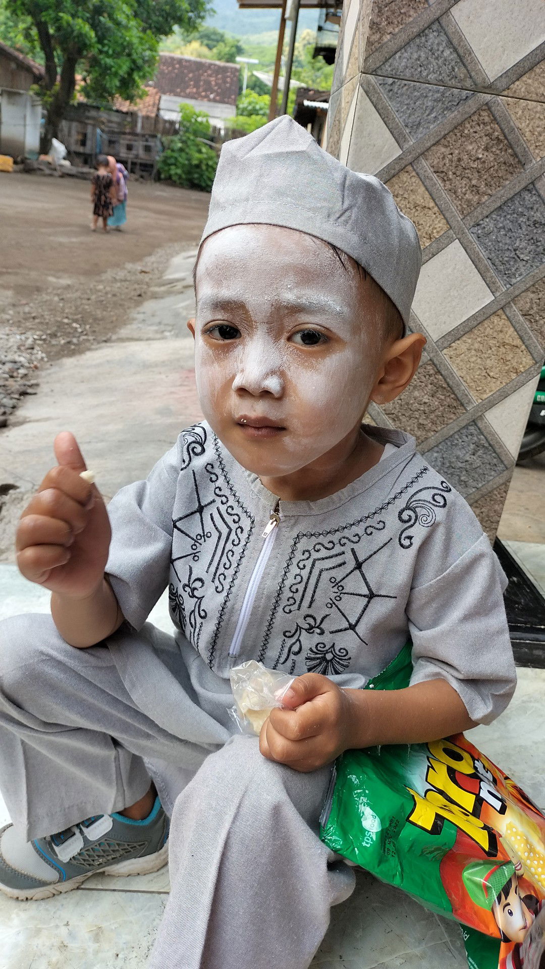 mama Via profile icon