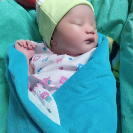 คลอดแล้ว