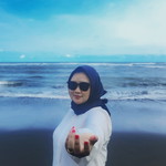 merlita reni yuningtias profile icon