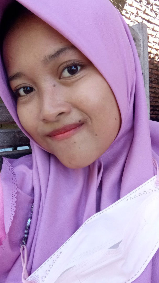 fitri febriana profile icon