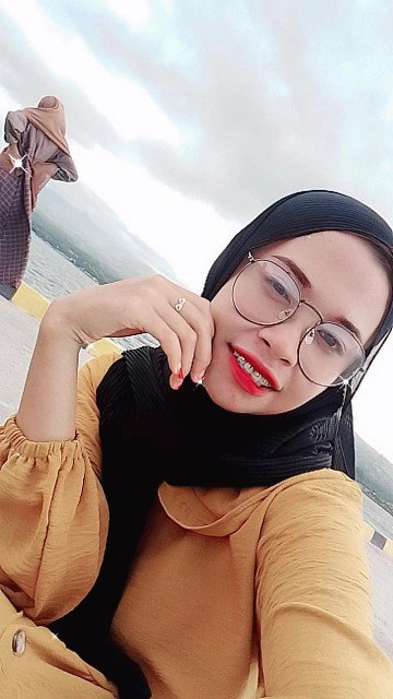 Nia Ramadhani profile icon