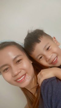 Liana Utul profile icon