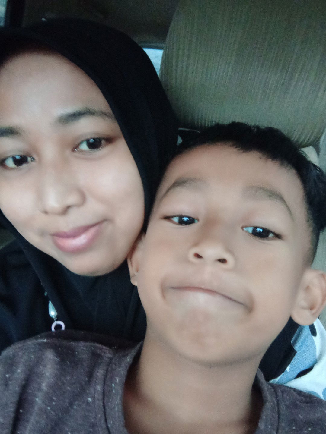 Irma Ayu profile icon