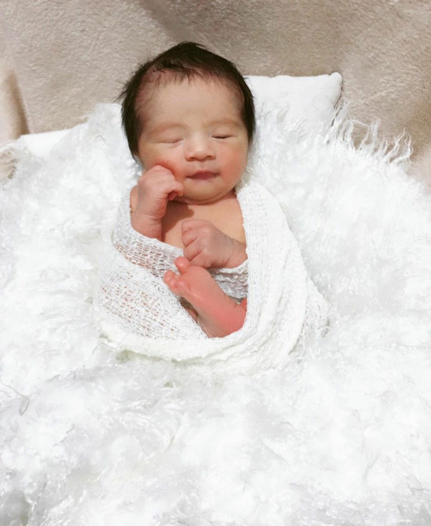 Indah Aprilia profile icon