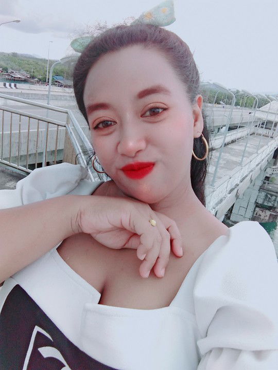 Nu'Shah NaRak profile icon