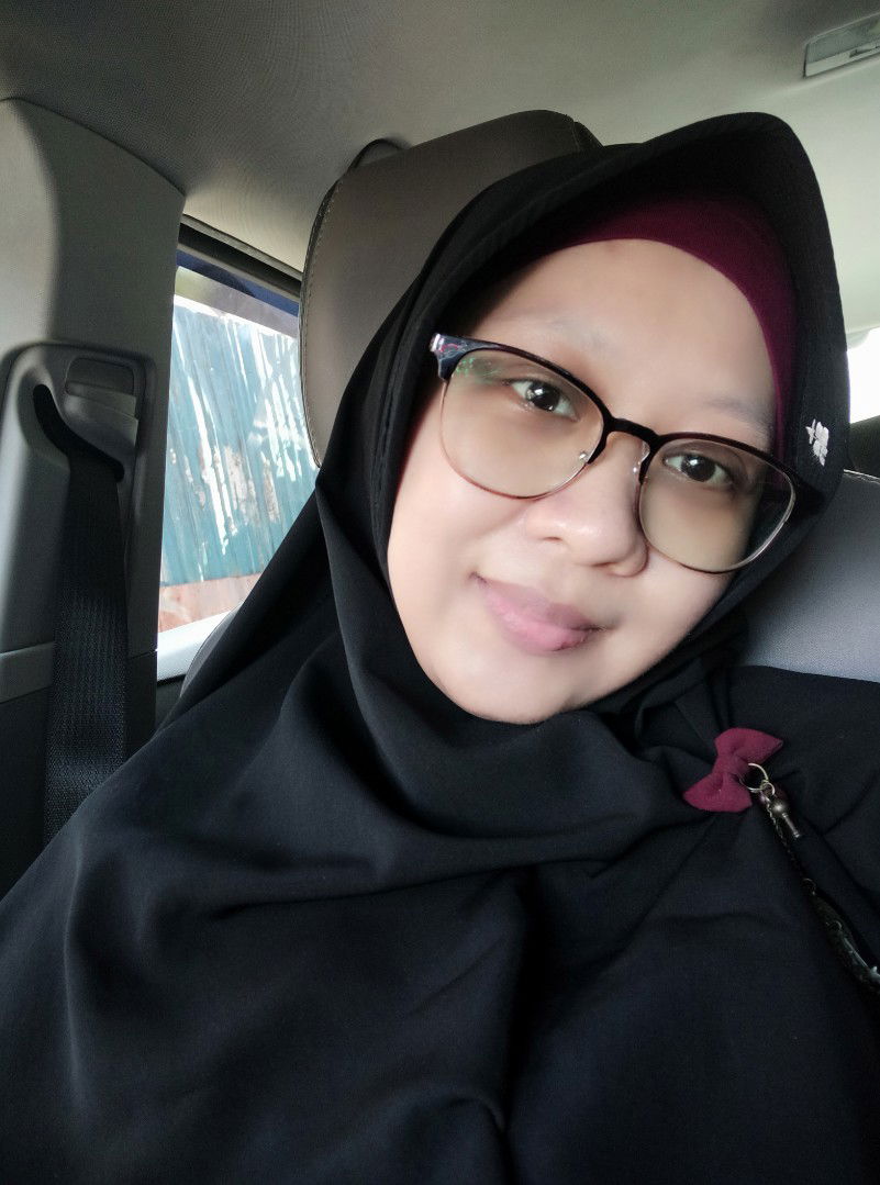 Iin Pratiwi profile icon