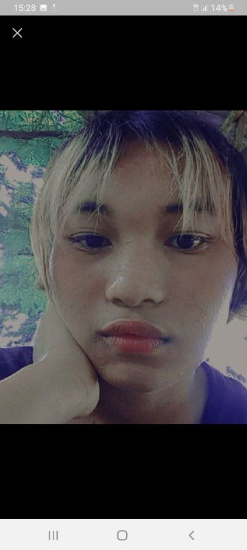 พลอย profile icon