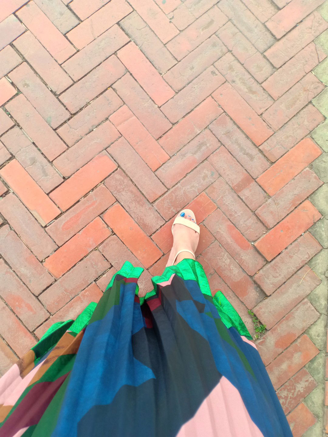 Moneywise leads to happy life!