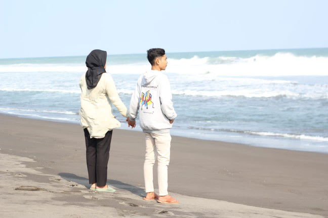 Titah Suciyati profile icon