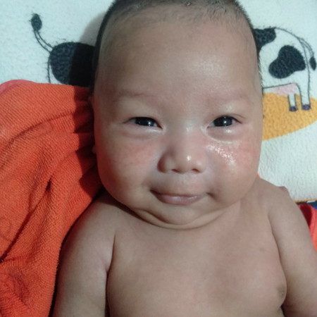 น้องน้ำมนต์