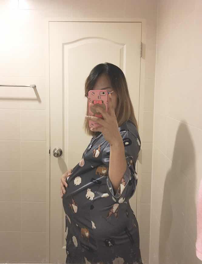 สงสัยอยู่ในท้องแม่คงสบาย