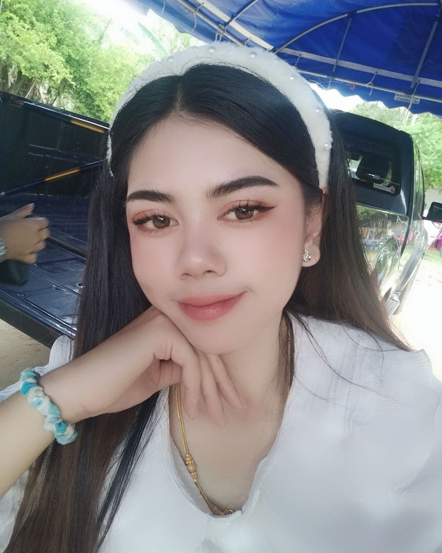 บัวตอง profile icon