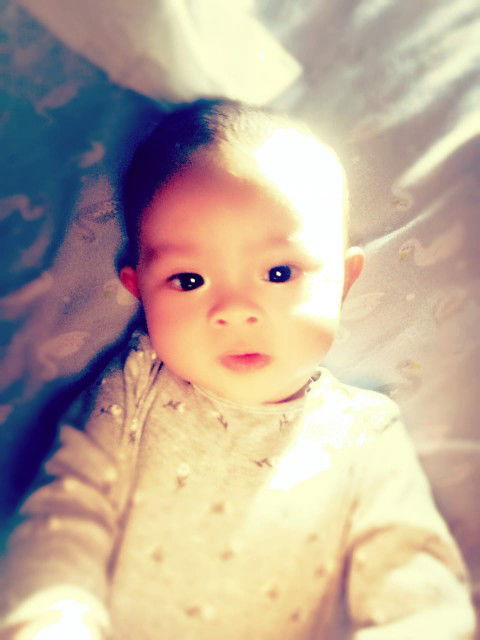 Vivi Rochsuviati profile icon