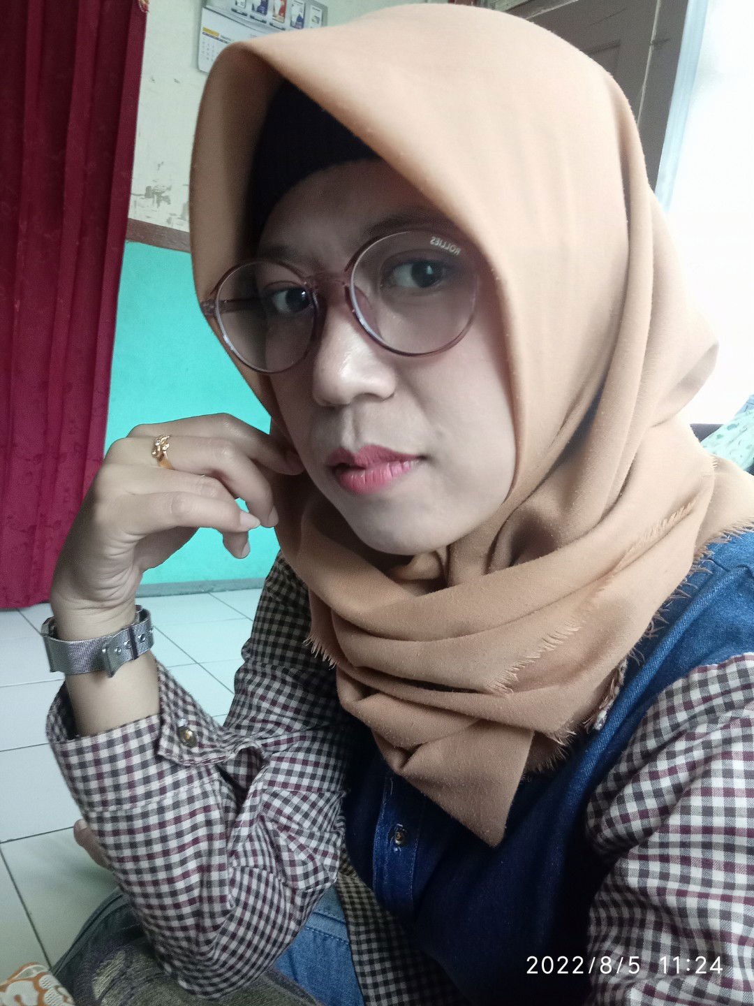 Rika Putri profile icon