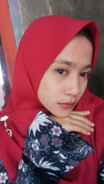 Dewi karti profile icon