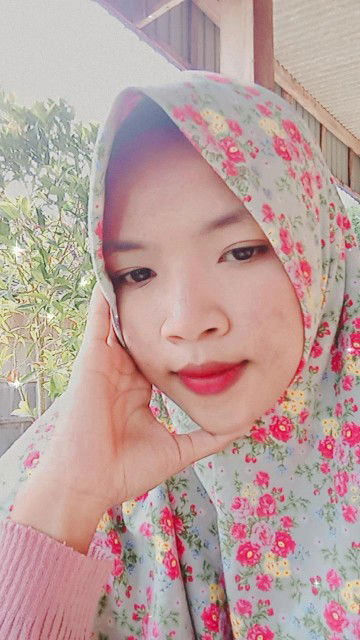 Intan Sri Widyaningsih profile icon