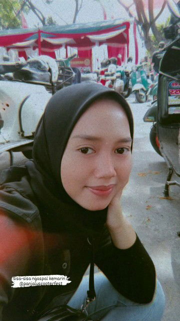 Wheti Puspasari profile icon