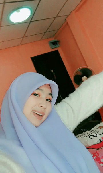 Nasreen Sani profile icon