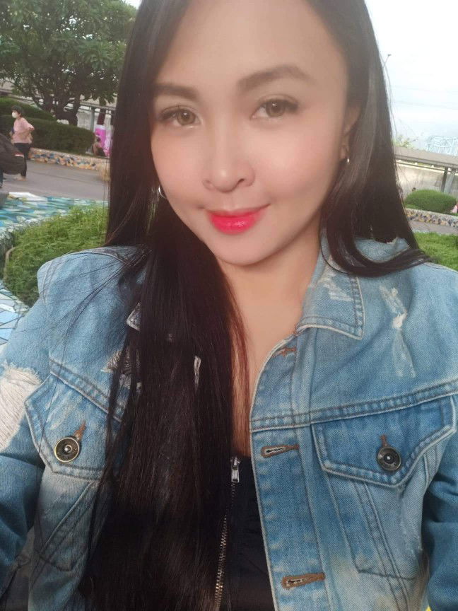 Jeanrose defacto profile icon