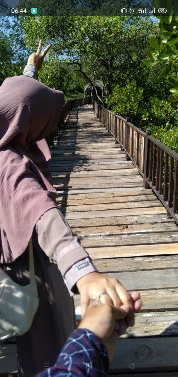 Anis setya profile icon