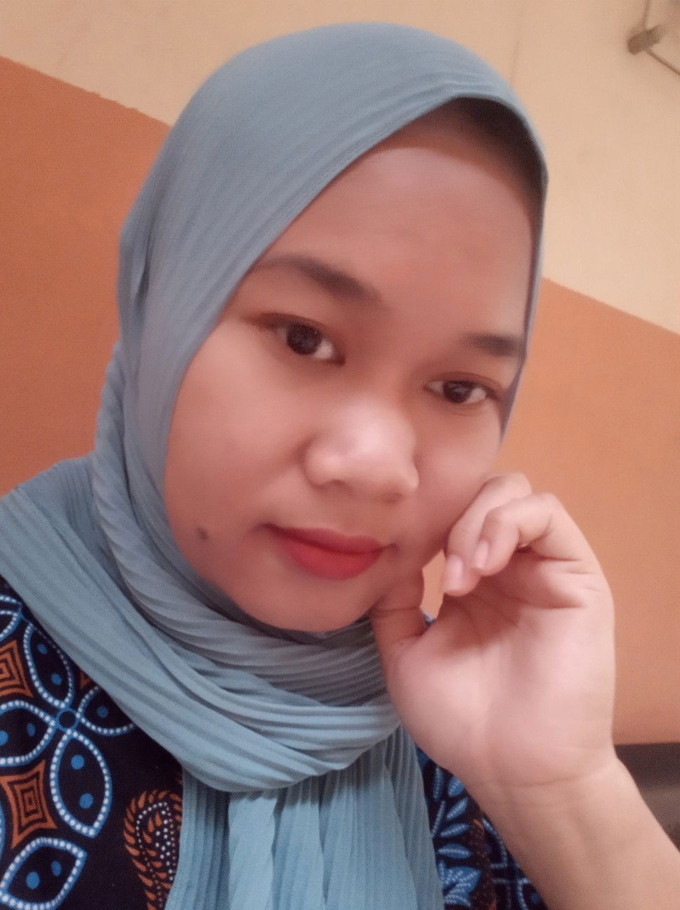 neneng heriyah profile icon