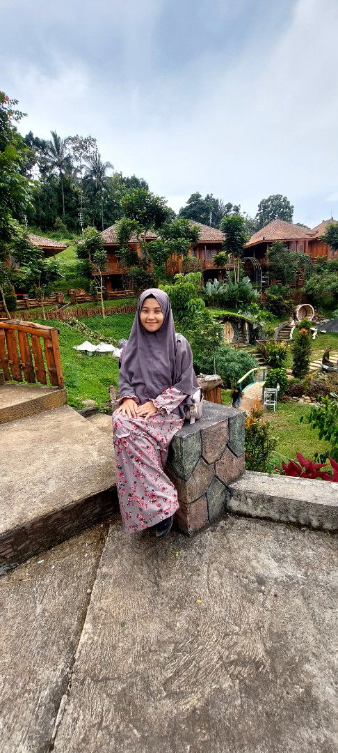 Dian Widad Sutrisno profile icon